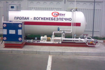 Подорожание газа на АЗС произошло при участии Порошенко в интересах Медведчука