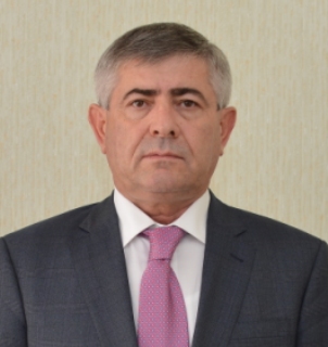 Первого вице-премьера Дагестана привез в СИЗО бронированный внедорожник
