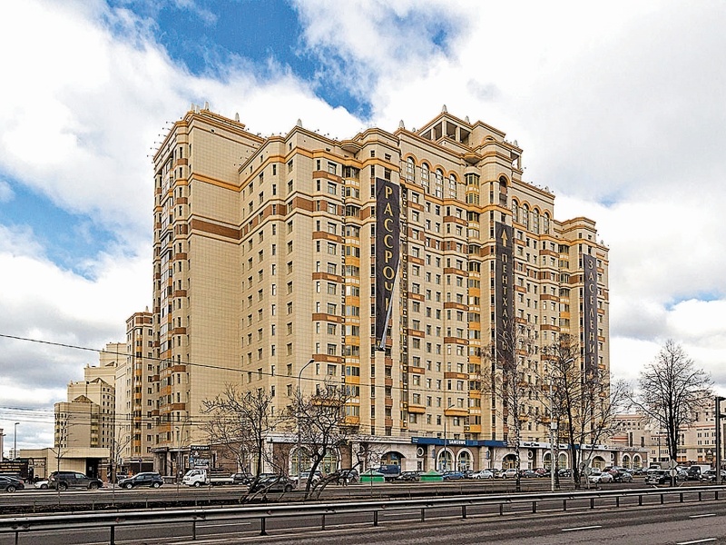 Выгодная служба — телохранители Путина завладели огромными квартирами в Москве